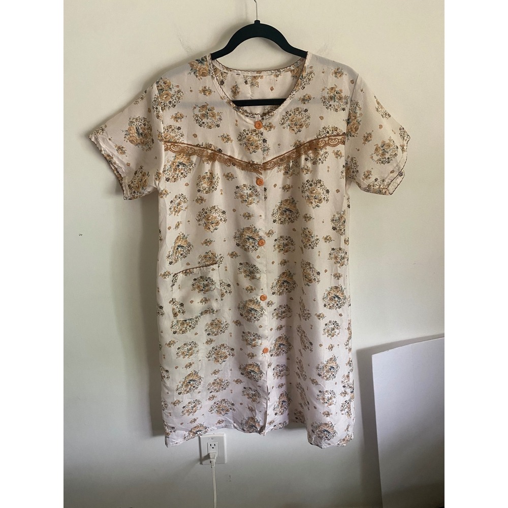 Nines Women Large Floral Button Front House Dress Cream Tan Lace Trim PJ6009